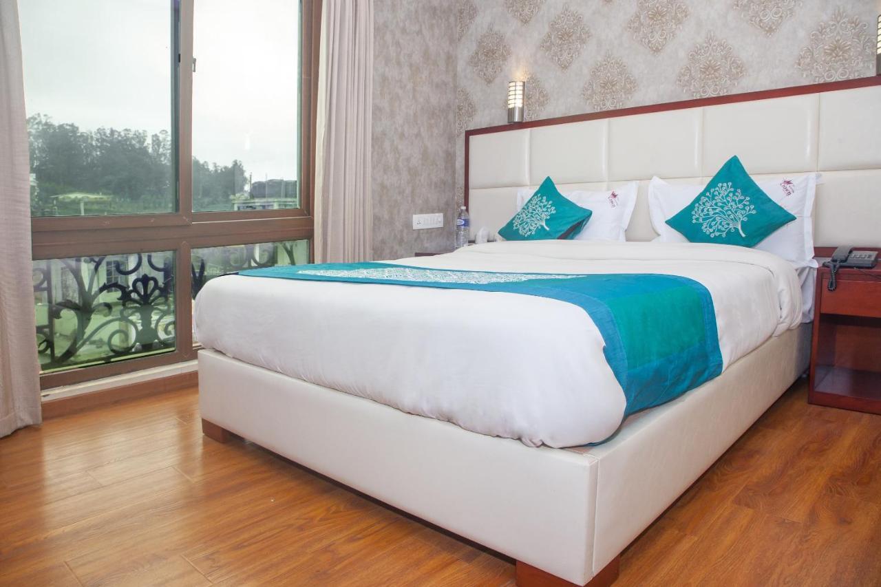 Oyo 16773 Hillcrest Metro Hotel Ooty Buitenkant foto